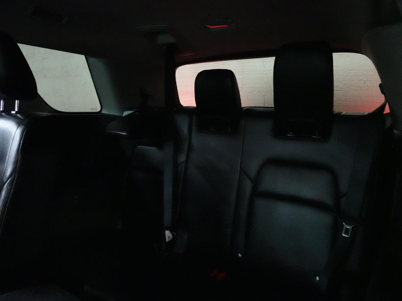 2022 Nissan Pathfinder SL | 4WD | Nav | Leather | Sunroof | 360Cam | 8Pas