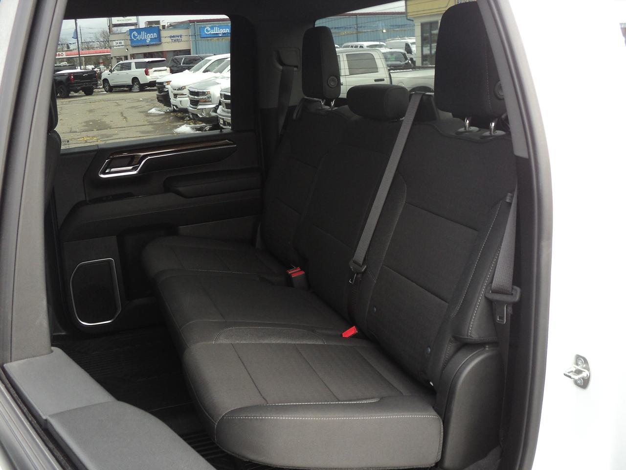 2024 Chevrolet Silverado 2500 HD LT CrewCab4WDZ71 6.6L8cylDiesel8ftBoxHeatedSeat - Photo #14