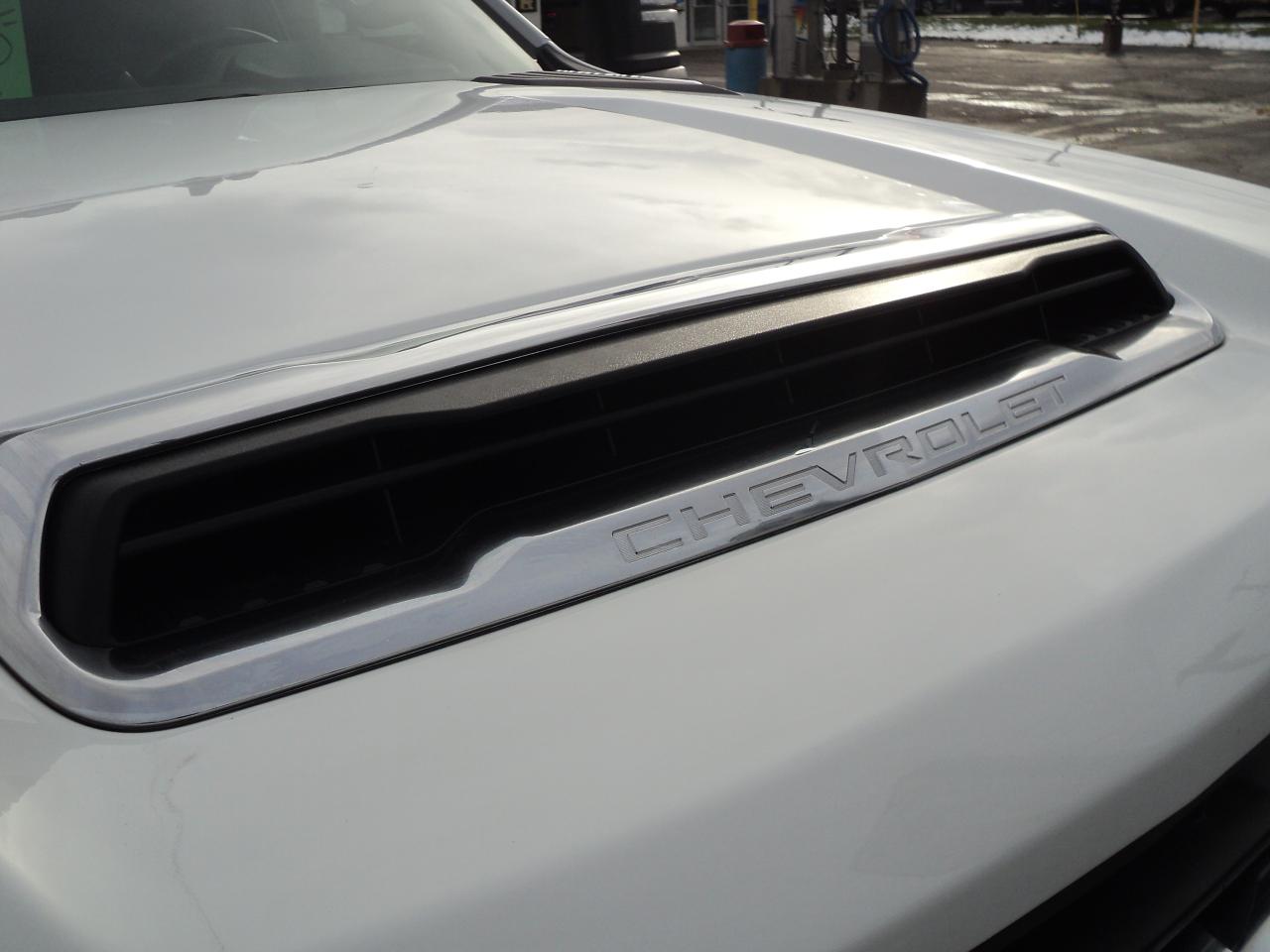 2024 Chevrolet Silverado 2500 HD LT CrewCab4WDZ71 6.6L8cylDiesel8ftBoxHeatedSeat - Photo #24