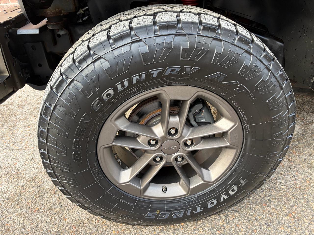 2017 Jeep Wrangler 75th Anniversary - Photo #14