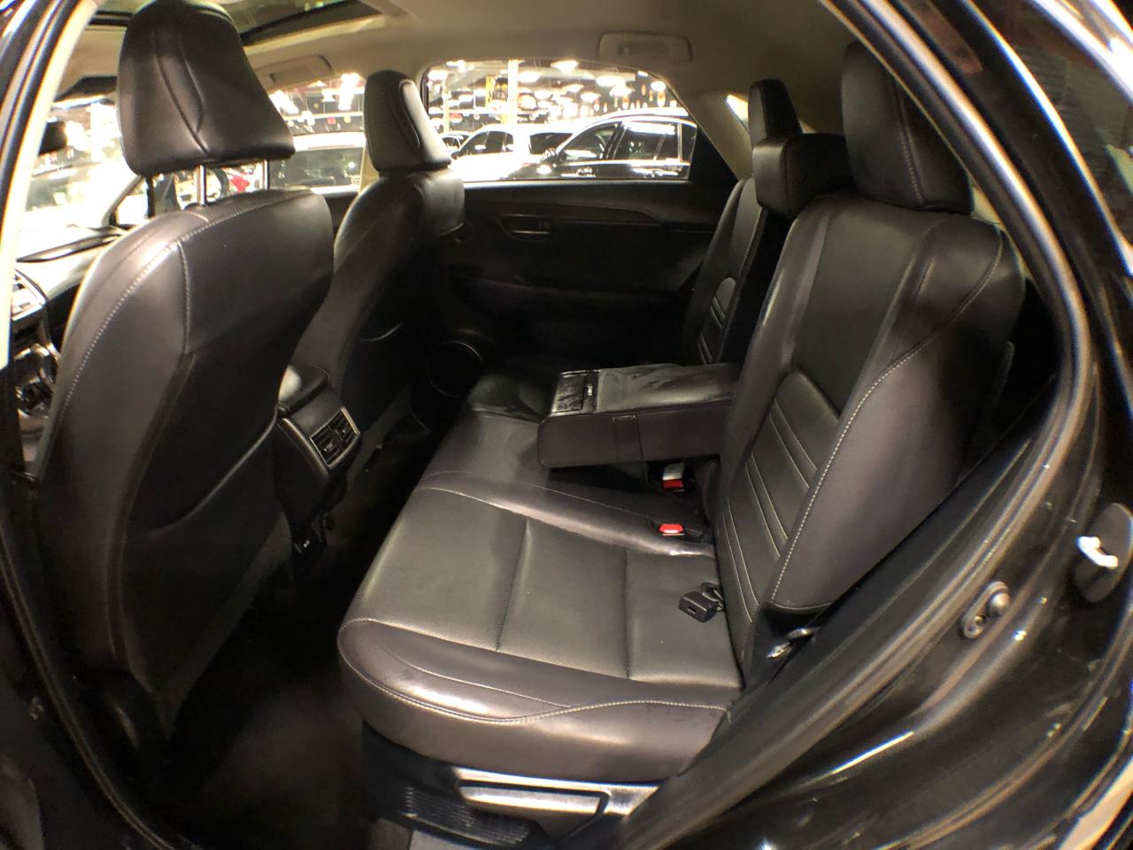 2019 Lexus NX 300 AWD LEATHER SUNROOF A/CARPLAY B/SPOT CAMERA Photo