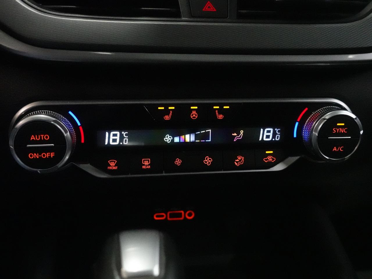 1763769885