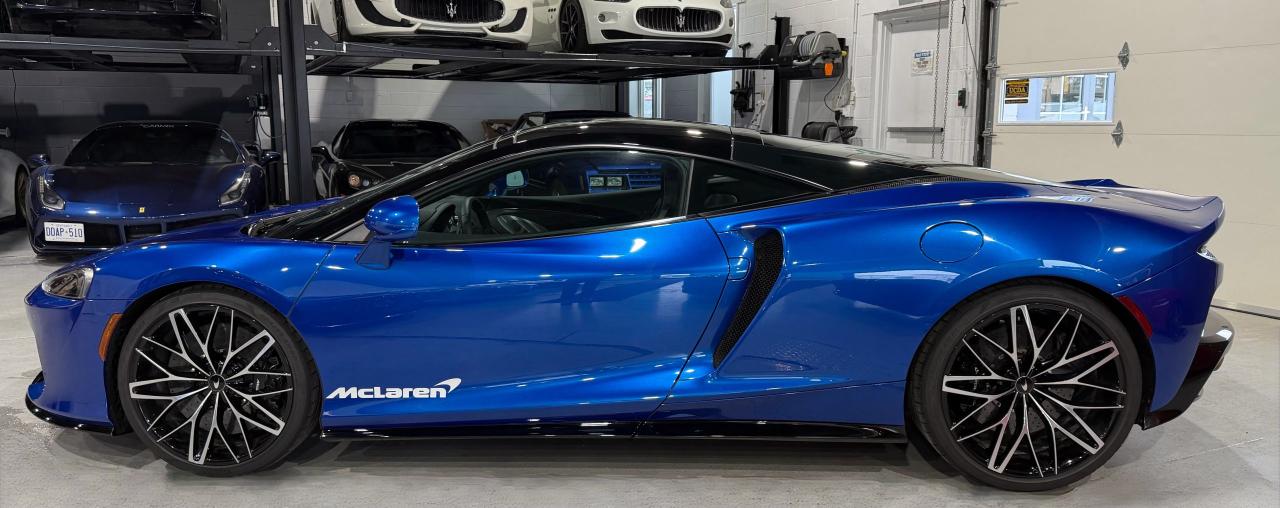 2023 McLaren GT  - Photo #8