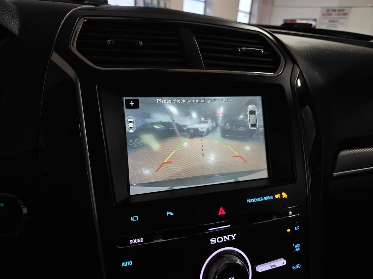 2018 Ford Explorer Sport AWD - CAMERA|NAVI|BLINDSPOT|LANEKEEP|SUNROOF - Photo #15