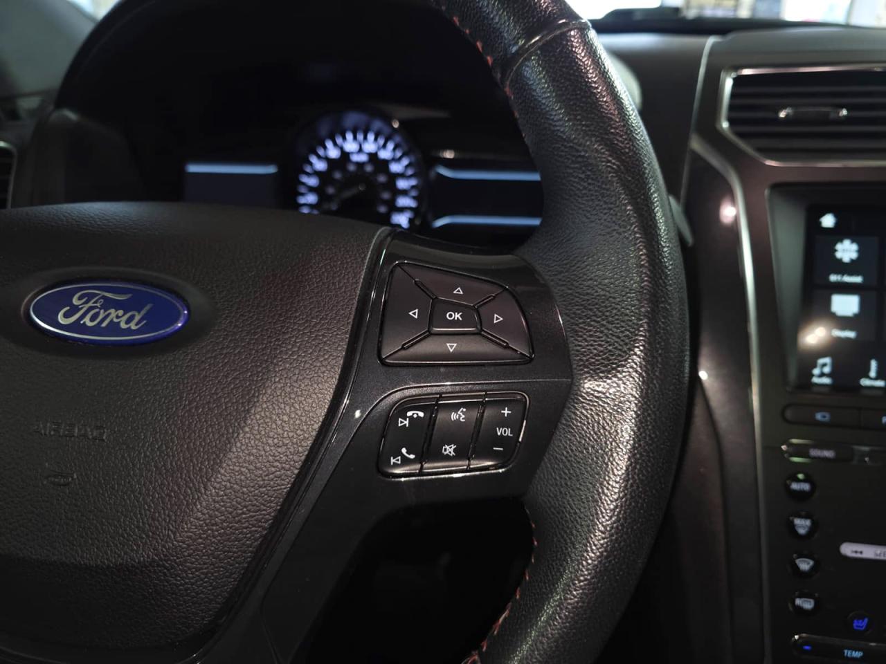 2018 Ford Explorer Sport AWD - CAMERA|NAVI|BLINDSPOT|LANEKEEP|SUNROOF - Photo #23