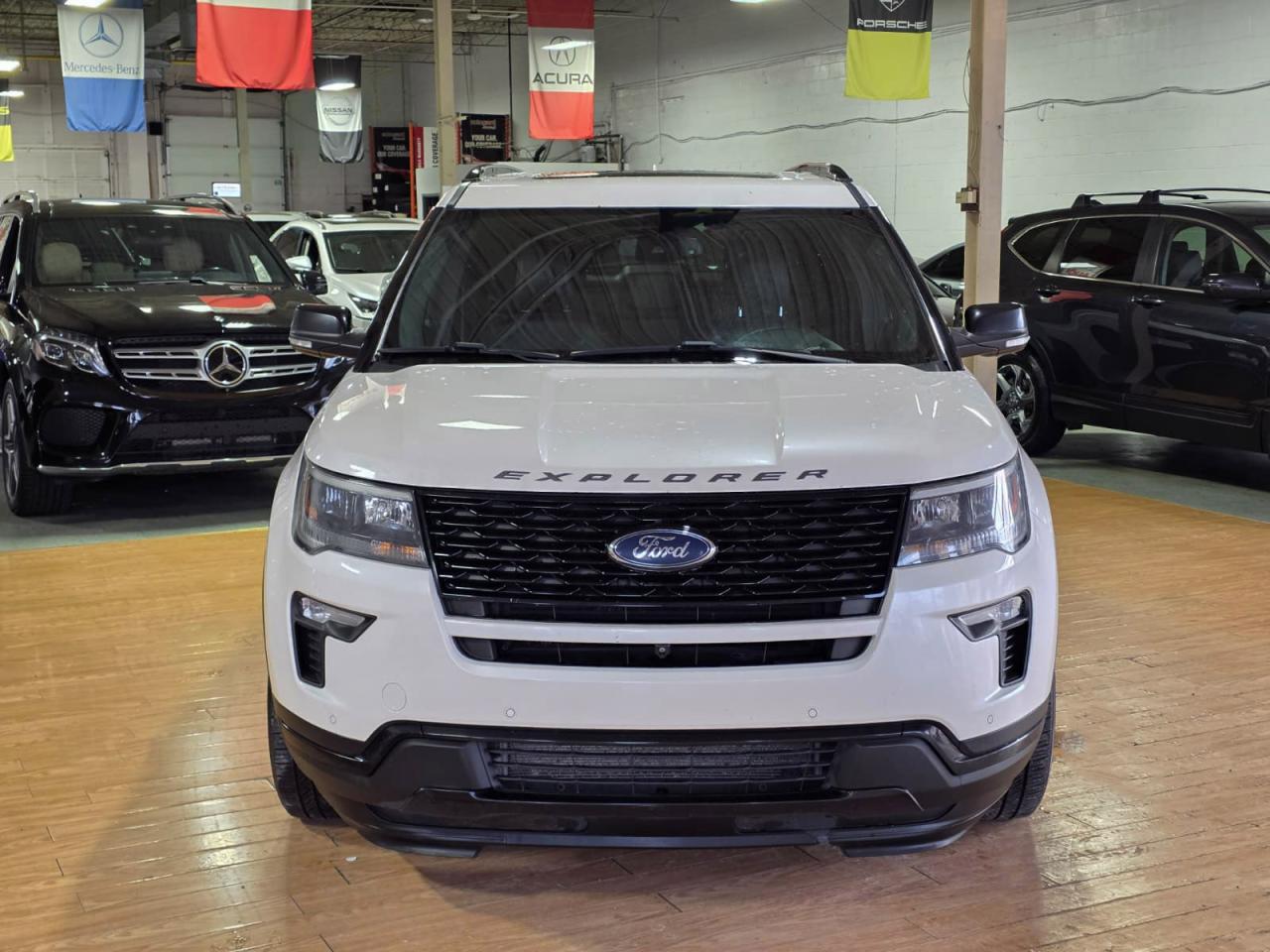 2018 Ford Explorer Sport AWD - CAMERA|NAVI|BLINDSPOT|LANEKEEP|SUNROOF - Photo #2