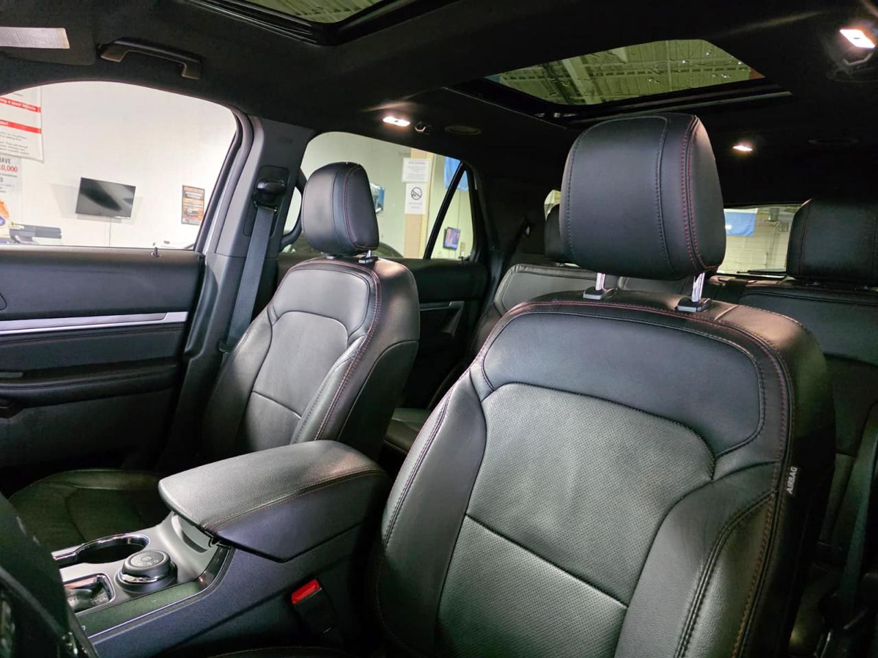 2018 Ford Explorer Sport AWD - CAMERA|NAVI|BLINDSPOT|LANEKEEP|SUNROOF - Photo #11