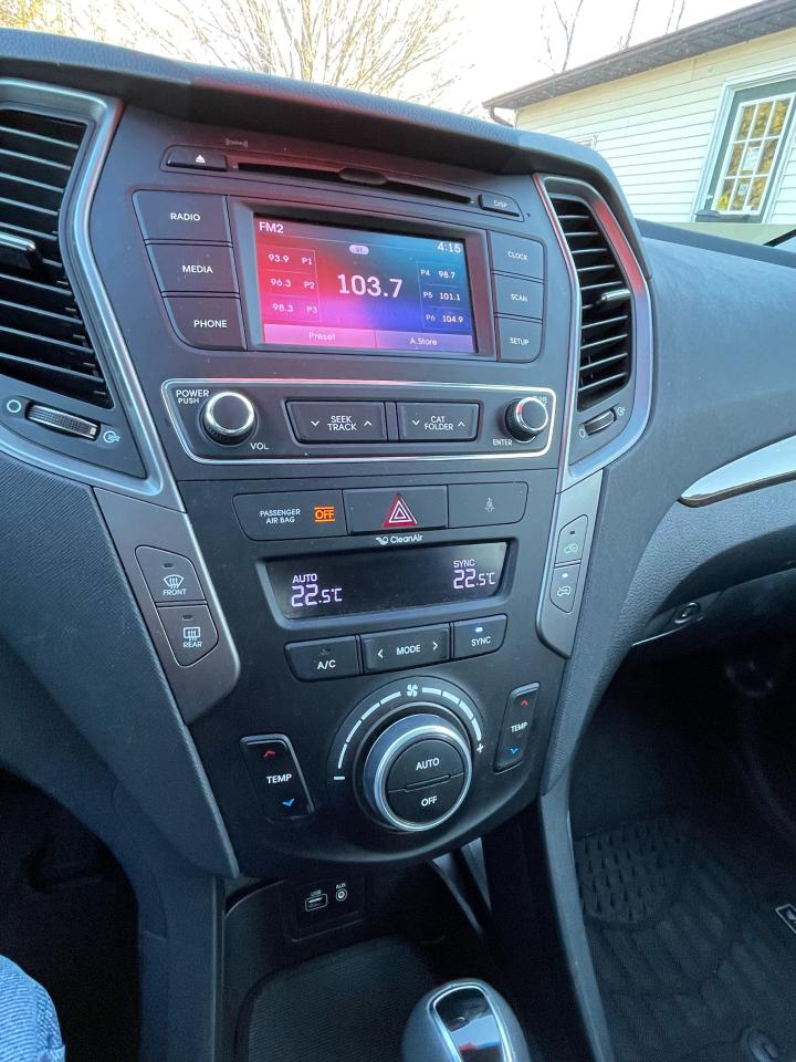 2017 Hyundai Santa Fe Sport SE - Photo #13