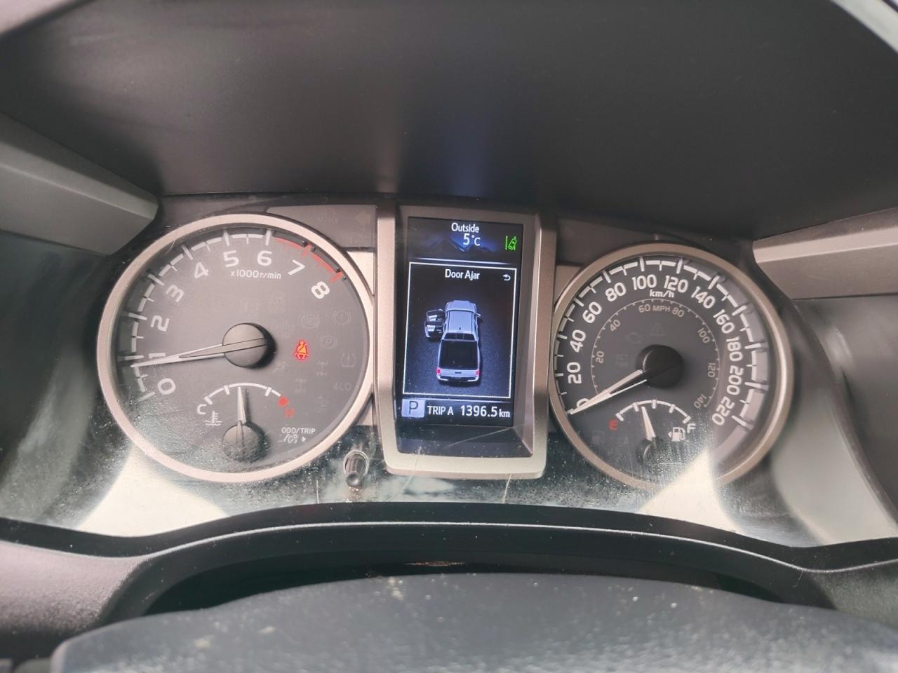 2019 Toyota Tacoma SR5 Photo