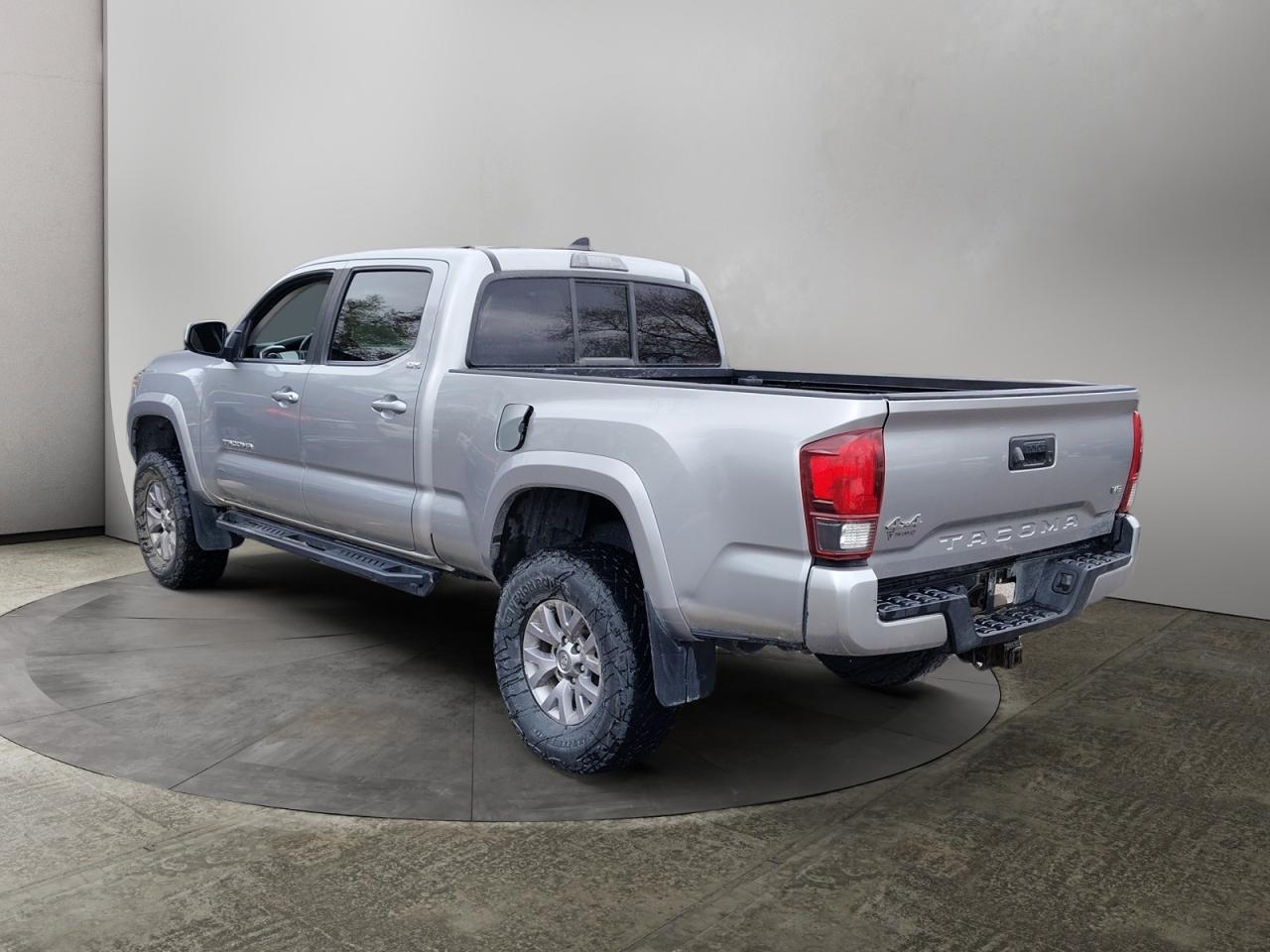 2019 Toyota Tacoma SR5 Photo