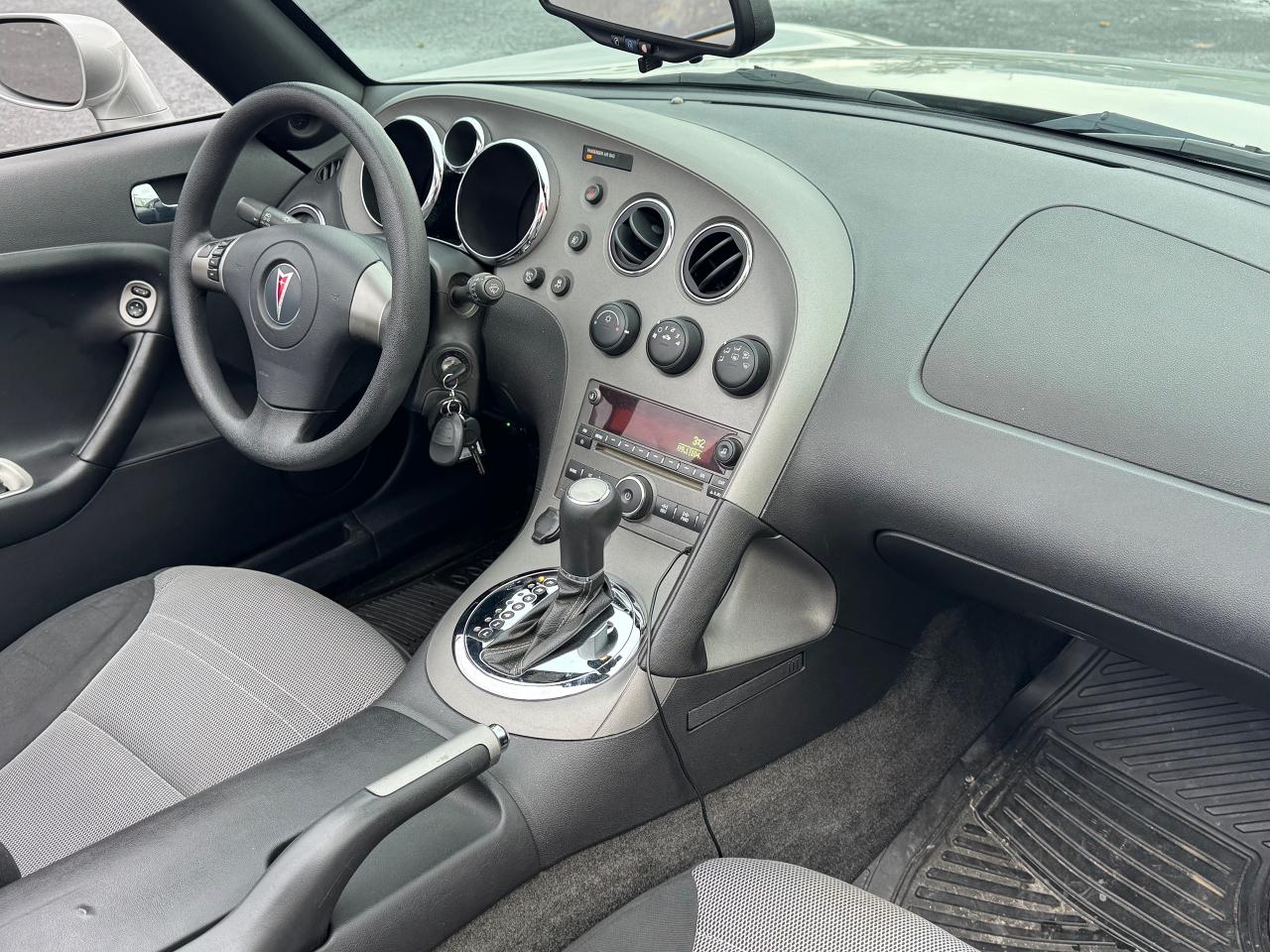 2008 Pontiac Solstice **LOW KM'S** - Photo #31