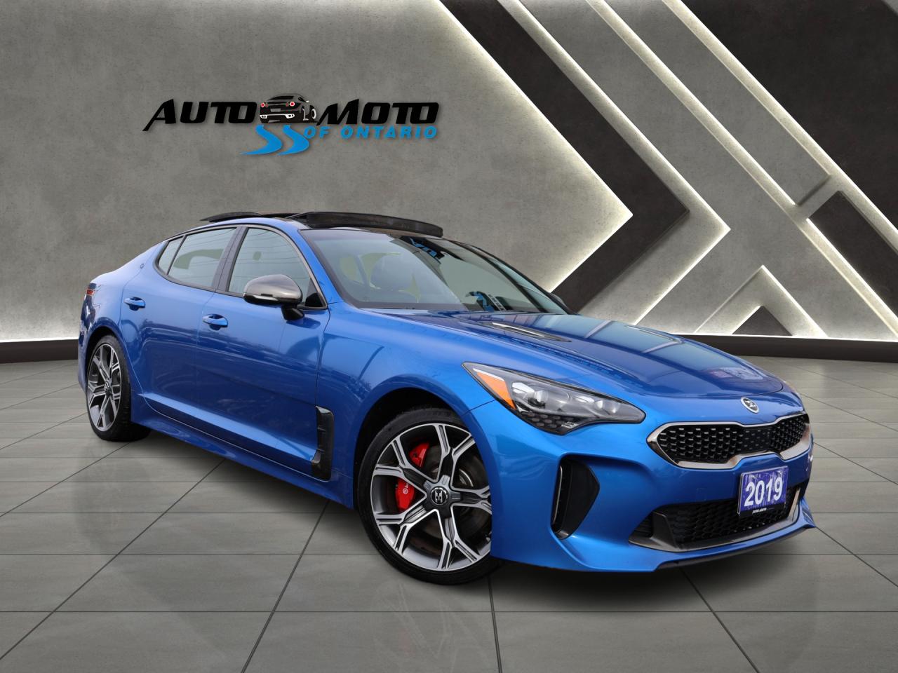 Used 2019 Kia Stinger V6 GT LIMITED AWD CERTIFIED *ACCIDENT FREE*KIA MAINTAIN* CAMERA NAV BLUETOOTH LEATHER HEATED SEATS PANO ROOF CRUISE ALLOYS for sale in Burlington, ON