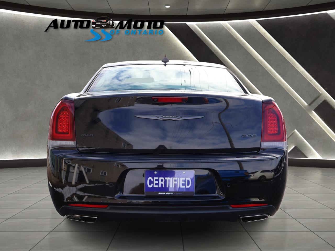 2023 Chrysler 300 TOURING-L AWD CERTIFIED *ACCIDENT FREE* CAMERA NAV BLUETOOTH LEATHER HEATED SEATS PANO ROOF CRUISE ALLOYS Photo4