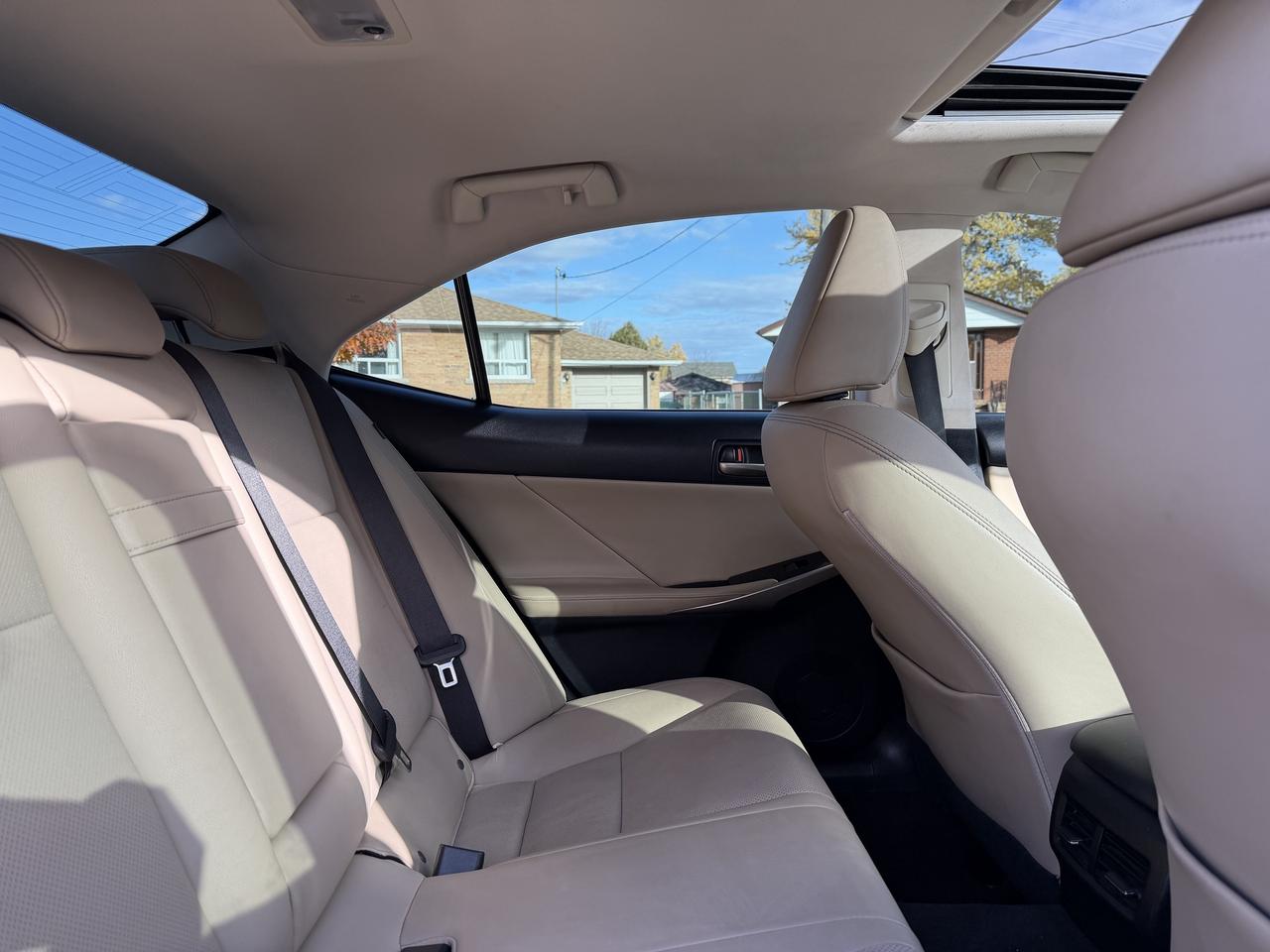 2019 Lexus IS IS 300 AWD Photo