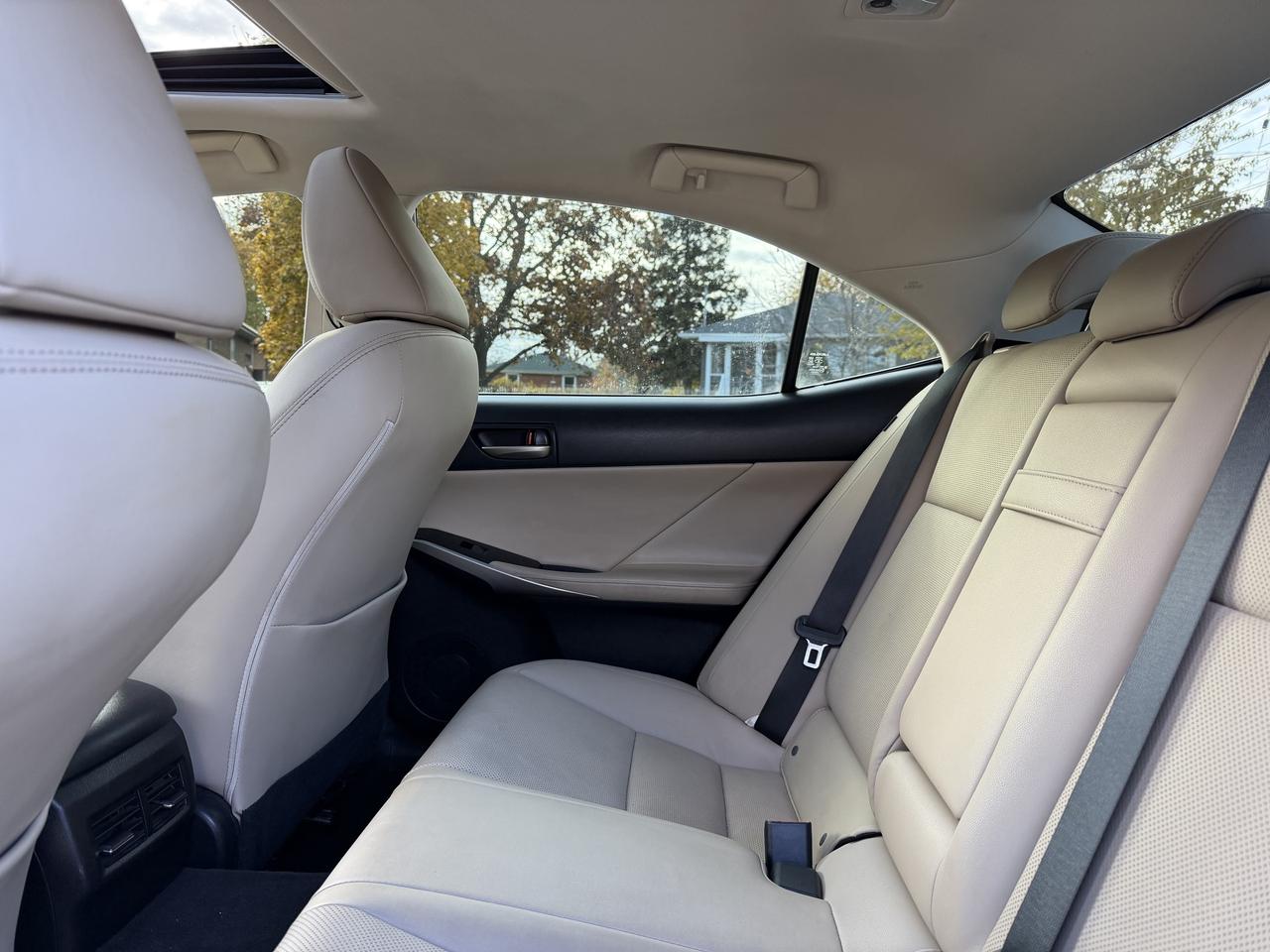 2019 Lexus IS IS 300 AWD Photo