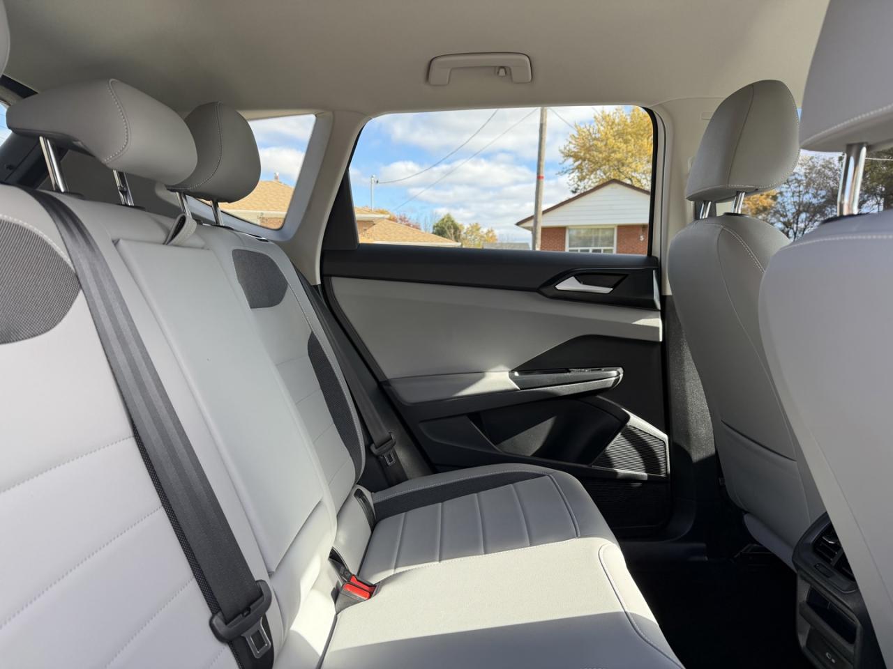 2022 Volkswagen Taos Comfortline 4Motion - Photo #13