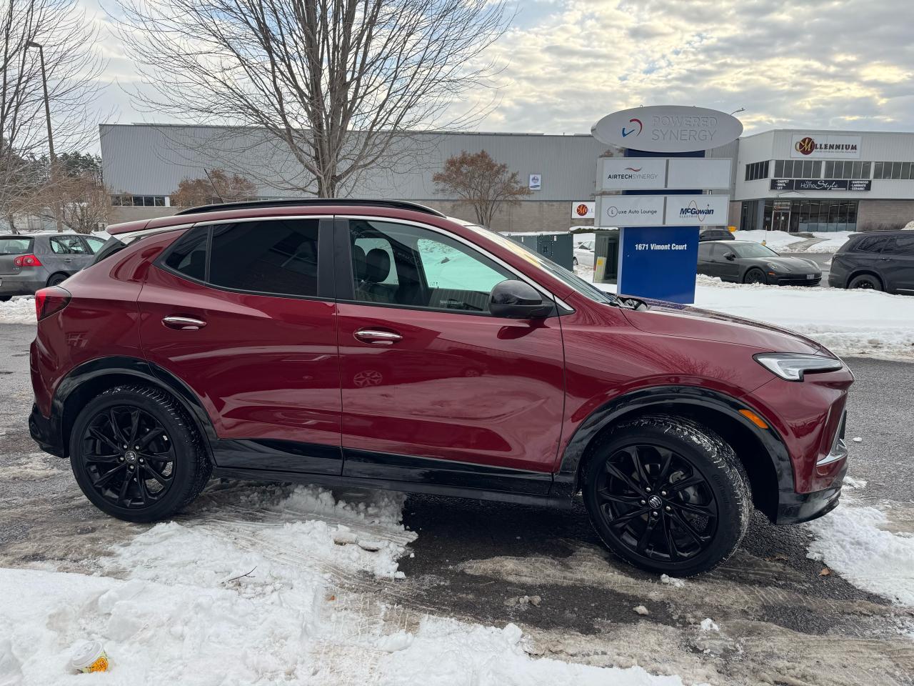 2024 Buick Encore GX Sport Touring AWD ONLY 22K!! PANO ROOF, LEATHER!!! Photo12