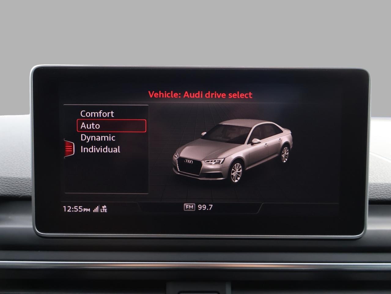 2019 Audi A4 TECH S-LINE AWD CERTIFIED *ACCIDENT FREE* *AUDI MAINTAIN* 360 CAMERA NAV BLUETOOTH LEATHER HEATED SUNROOF CRUISE ALLLOYS - Photo #24