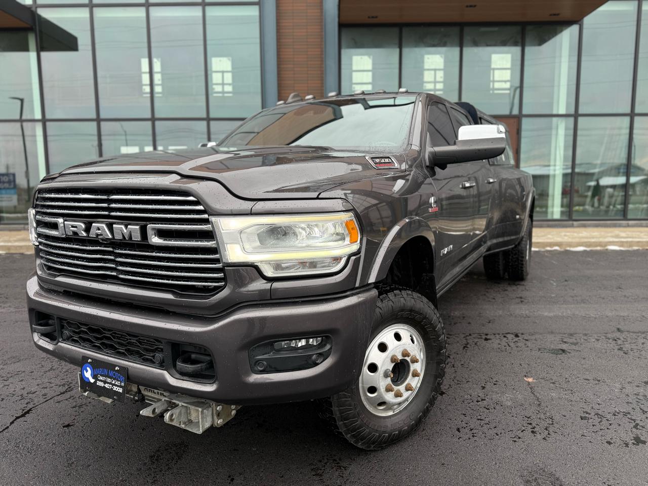 2019 RAM 3500 Laramie - Photo #1