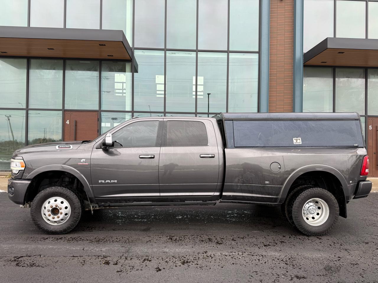 2019 RAM 3500 Laramie Photo