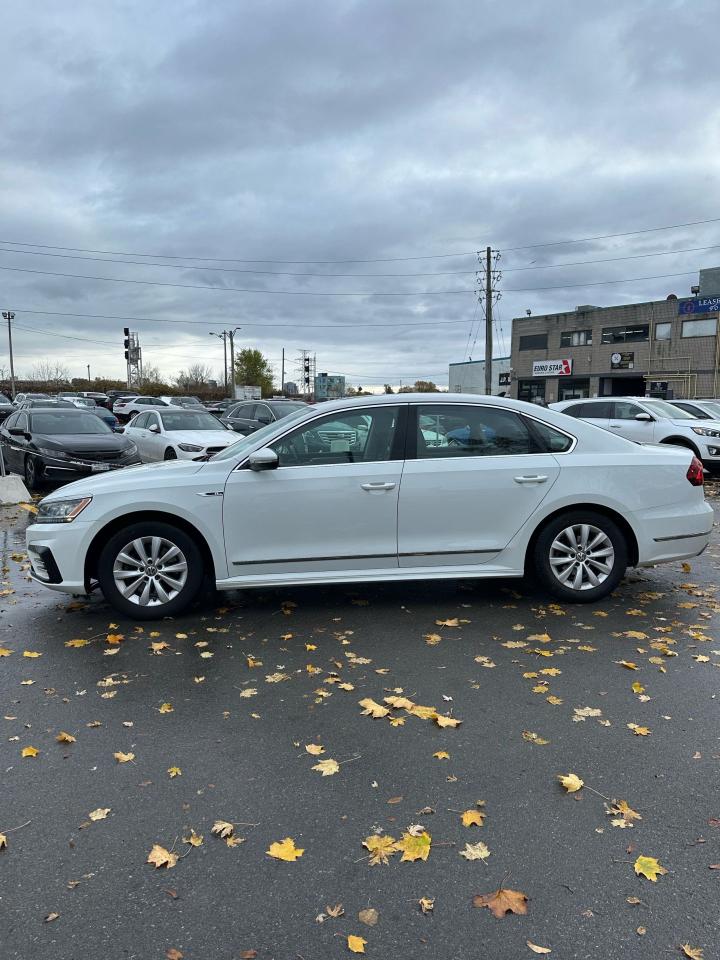 2018 Volkswagen Passat HIGHLINE Photo