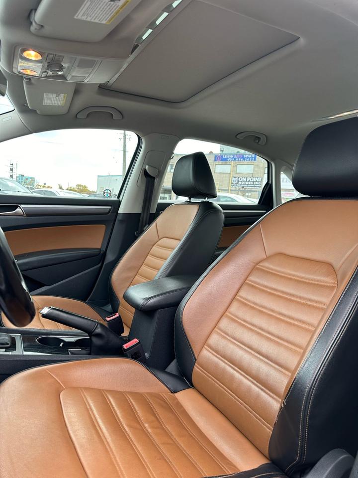 2018 Volkswagen Passat HIGHLINE Photo