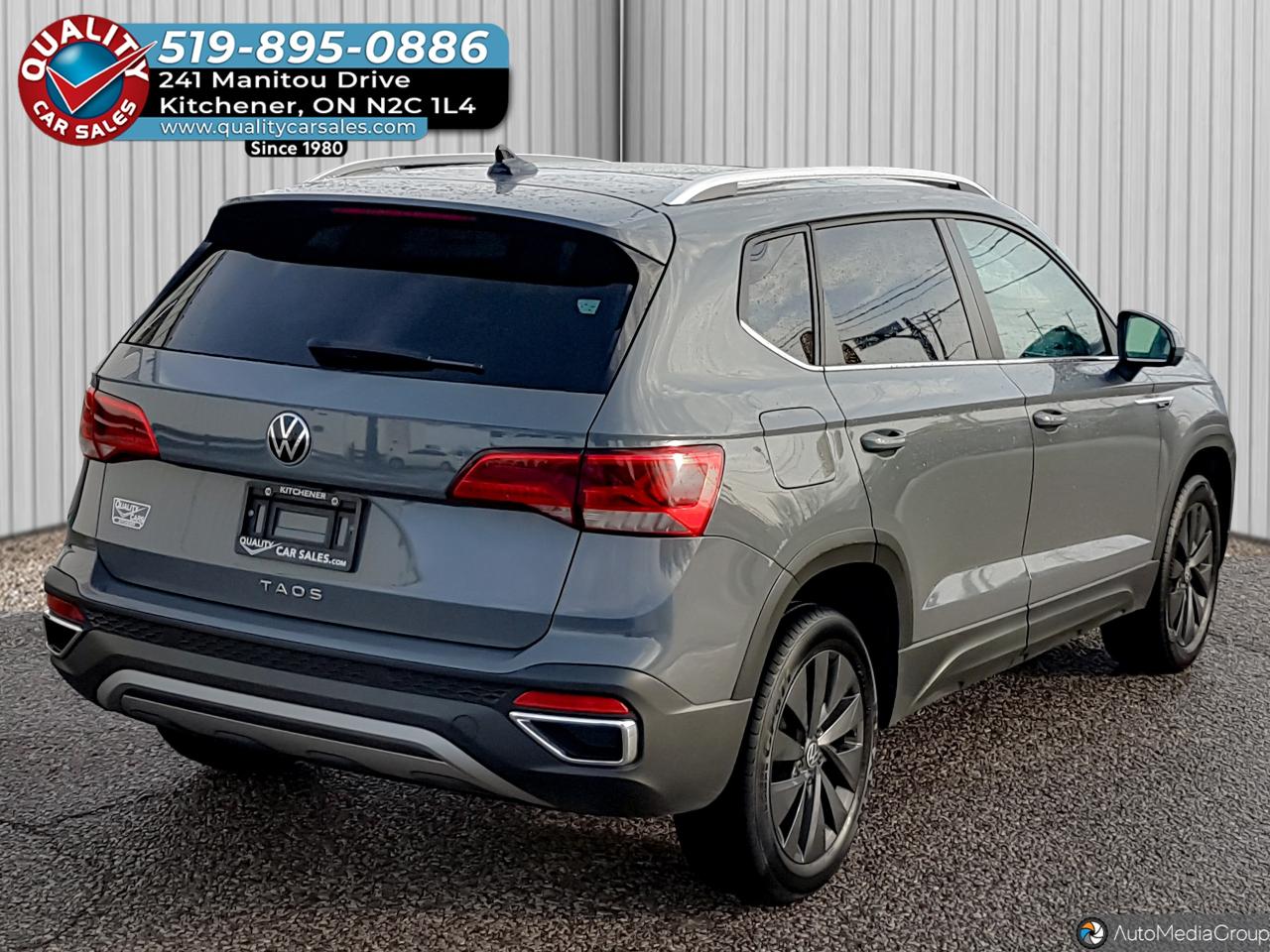 2024 Volkswagen Taos Comfortline *SUNROOF-HEATED SEATS* Photo