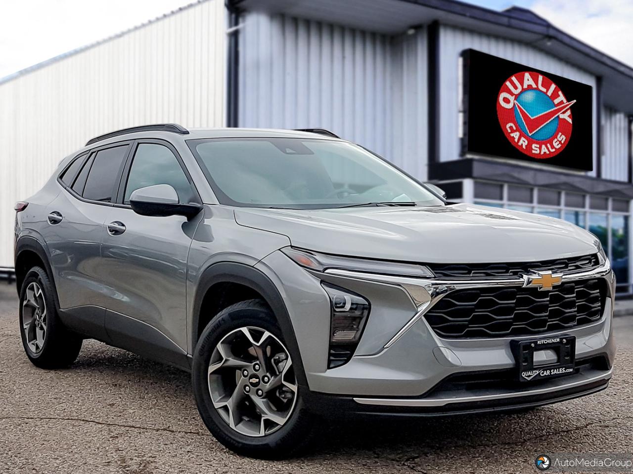 Used 2024 Chevrolet Trax LT *HEATED SEATS* for sale in Kitchener, ON