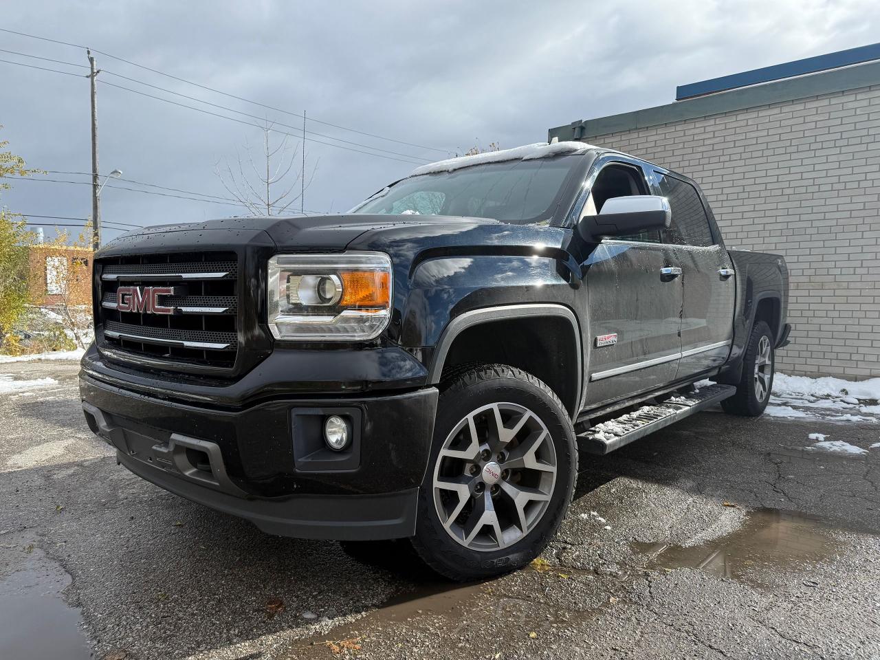 2015 GMC Sierra 1500 SLE CREW CAB *CLEAN CARFAX*Z71 PKG*5.3L 4X4* - Photo #2