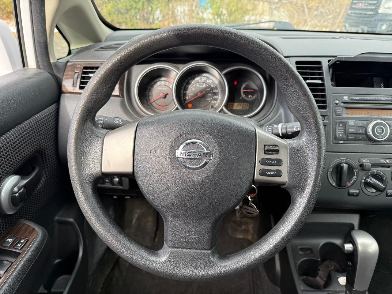 2012 Nissan Versa SL 1.8L CVT *CLEAN CARFAX*SAFETY INCL*LOW KMS* - Photo #7