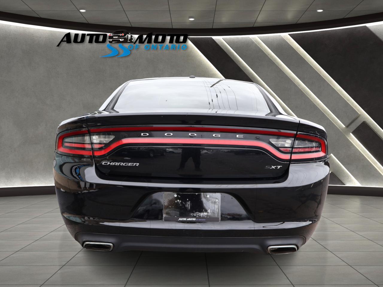 2017 Dodge Charger SXT CERTIFIED *ACCIDENT FREE* SUNROOF HEATED SEATS BLUETOOTH CRUISE ALLOYS - Photo #5