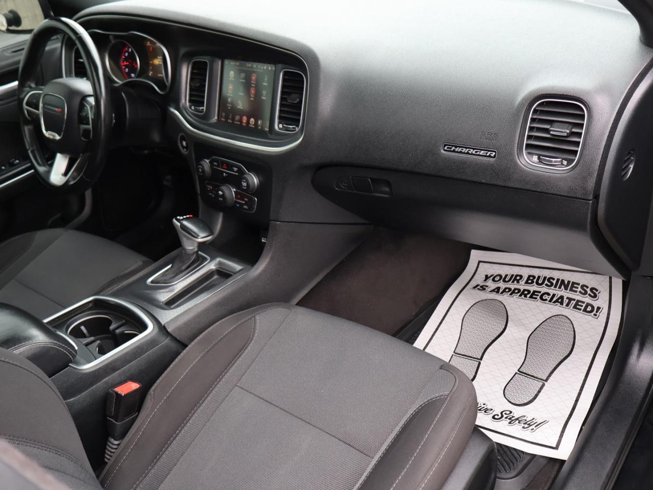 2017 Dodge Charger SXT CERTIFIED *ACCIDENT FREE* SUNROOF HEATED SEATS BLUETOOTH CRUISE ALLOYS - Photo #12