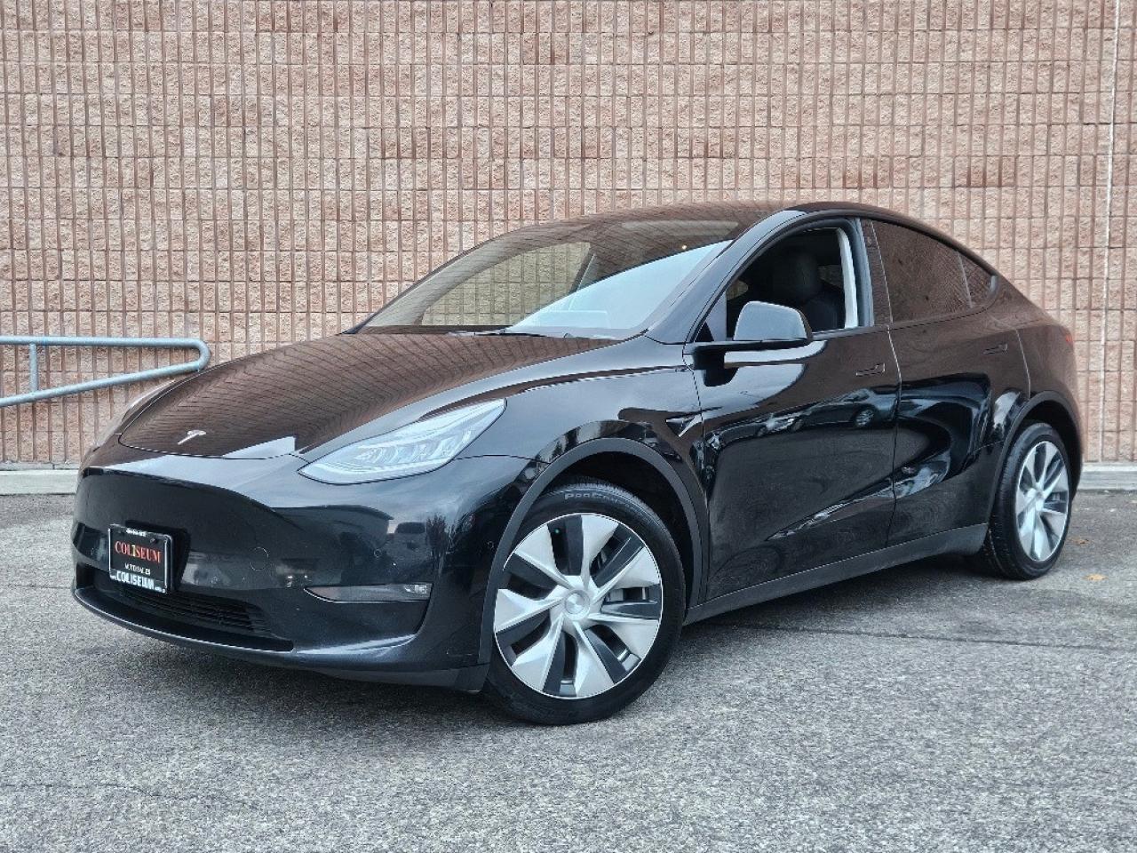 Used 2021 Tesla Model Y Long Range AWD Dual Motor for sale in Toronto, ON
