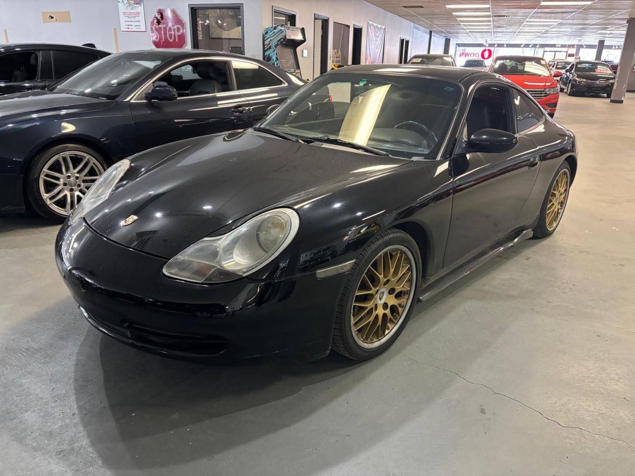 Used 1999 Porsche 911 Carrera 2dr Carrera Cpe 6-Spd Manual for sale in Mississauga, ON