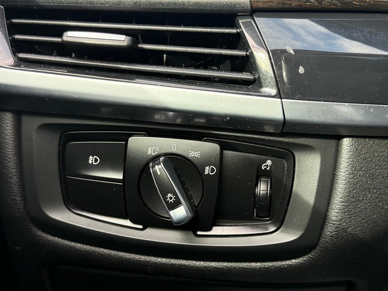 2017 BMW X5 xDrive35i *CLEAN CARFAX*DEALER SERV*SAFETY INCL* - Photo #11