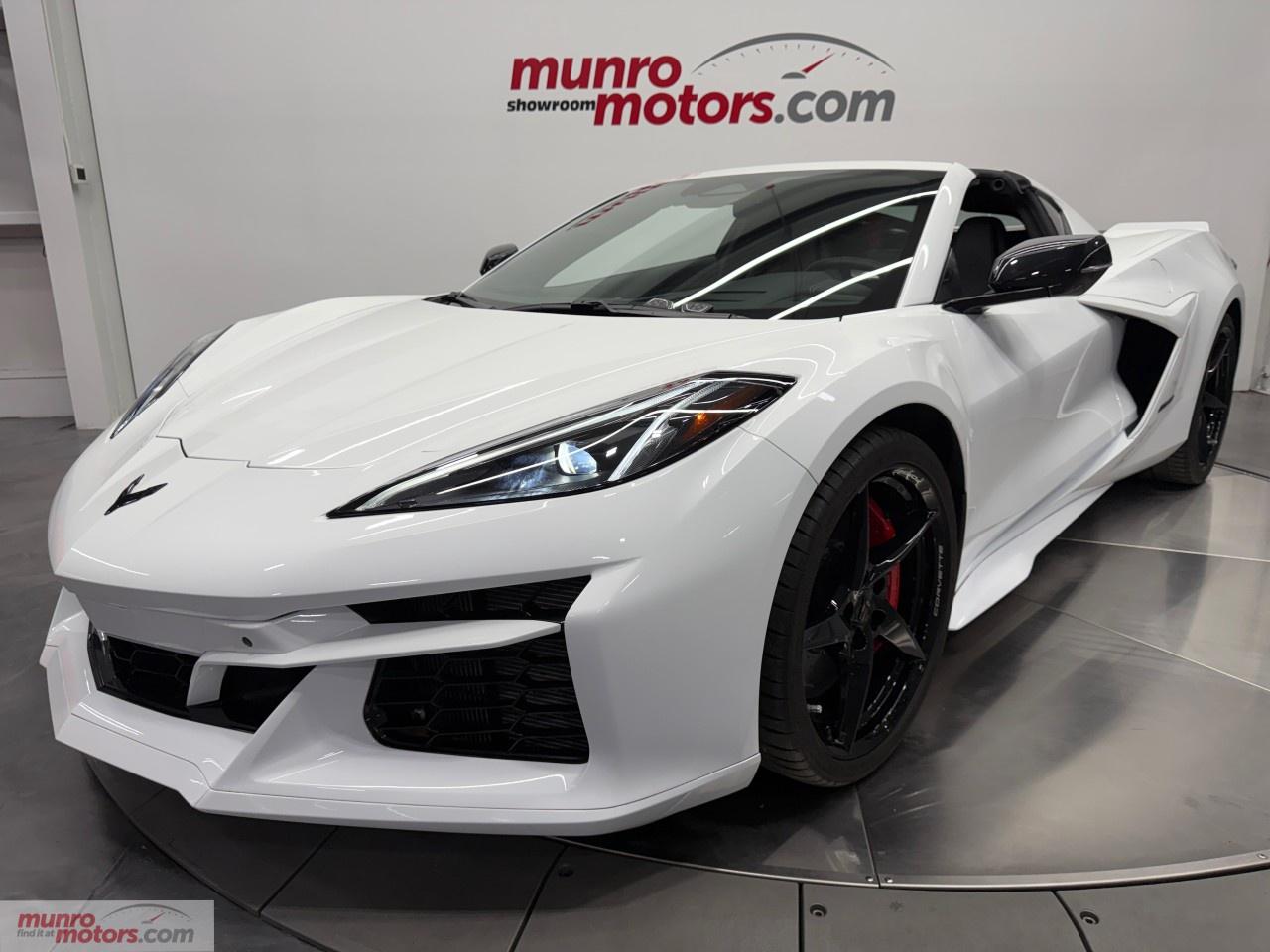 2024 Chevrolet Corvette E-Ray Coupe 2LZ Photo3