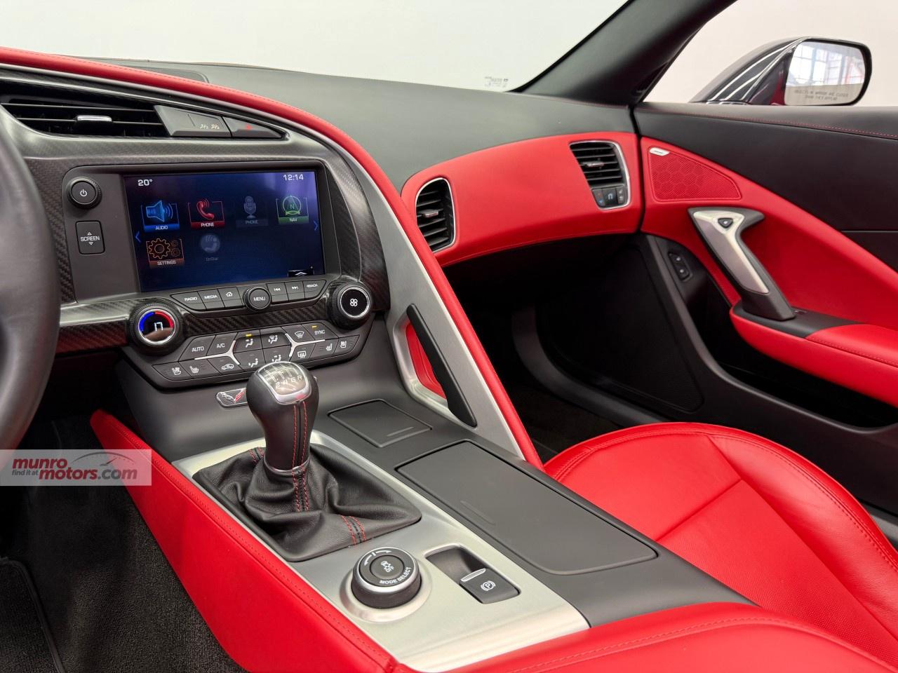 2014 Chevrolet Corvette StingRay 2dr Z51 Cpe 3LT Photo