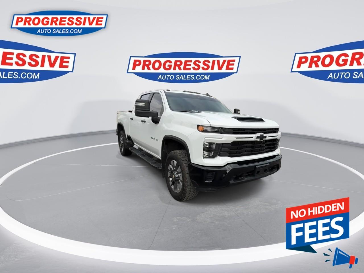 2024 Chevrolet Silverado 2500 HD Custom Photo2