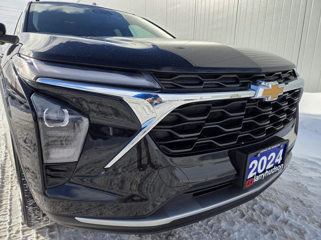 2024 Chevrolet Trax LT One Owner | Convenience Package | Remote Start | 17" Wheels Photo