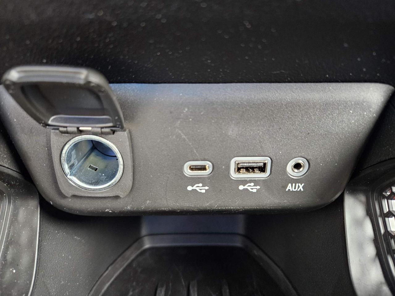 2023 Chevrolet TrailBlazer RS One Owner | Convenience Package | Remote Start | 18" Wheels Photo