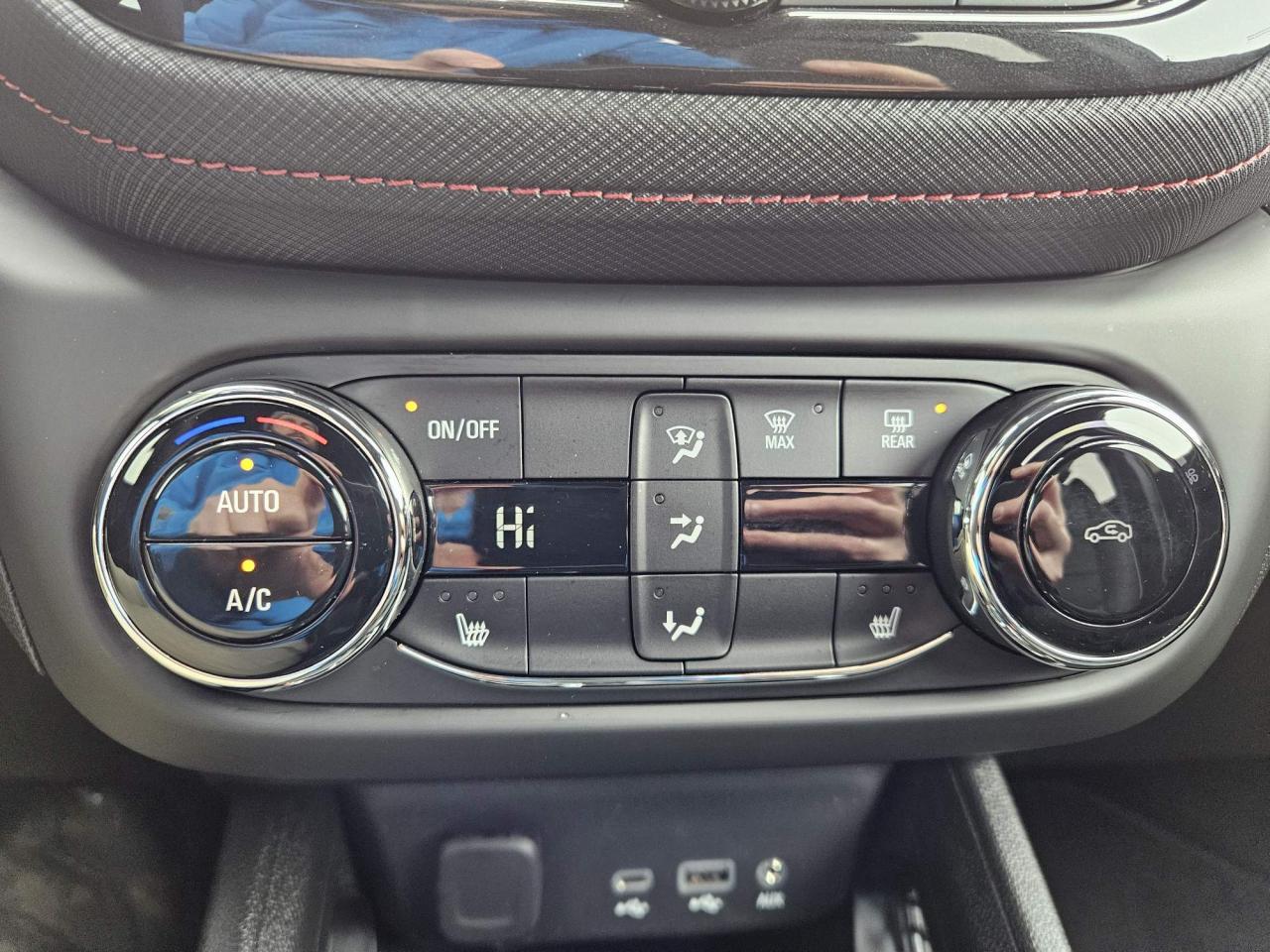 2023 Chevrolet TrailBlazer RS One Owner | Convenience Package | Remote Start | 18" Wheels Photo