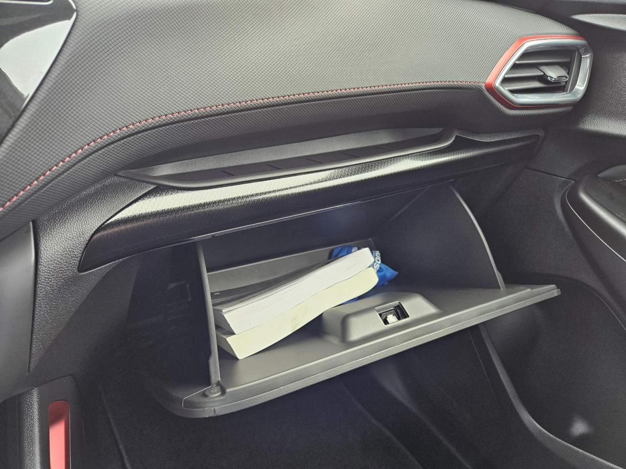 2023 Chevrolet TrailBlazer RS One Owner | Convenience Package | Remote Start | 18" Wheels Photo