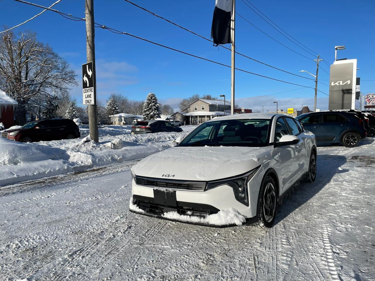 2025 Kia K4 EX Photo