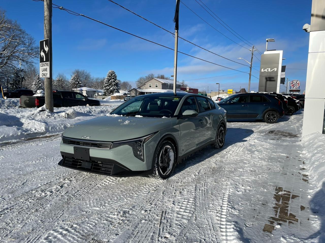 2025 Kia K4 EX+ Photo2