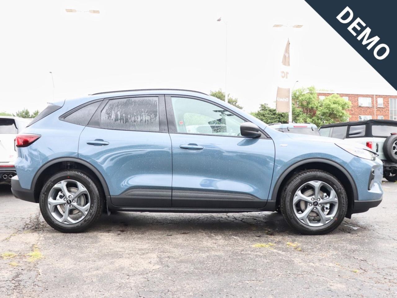 2025 Ford Escape ST-Line Select | AWD | 2.0L | TECH 2 | ROOF | TOW Photo