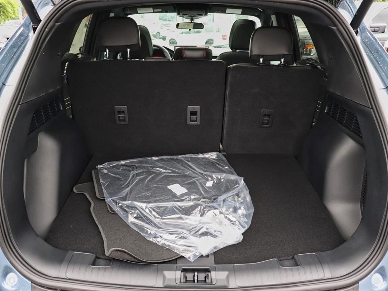 2025 Ford Escape ST-Line Select | AWD | 2.0L | TECH 2 | ROOF | TOW Photo