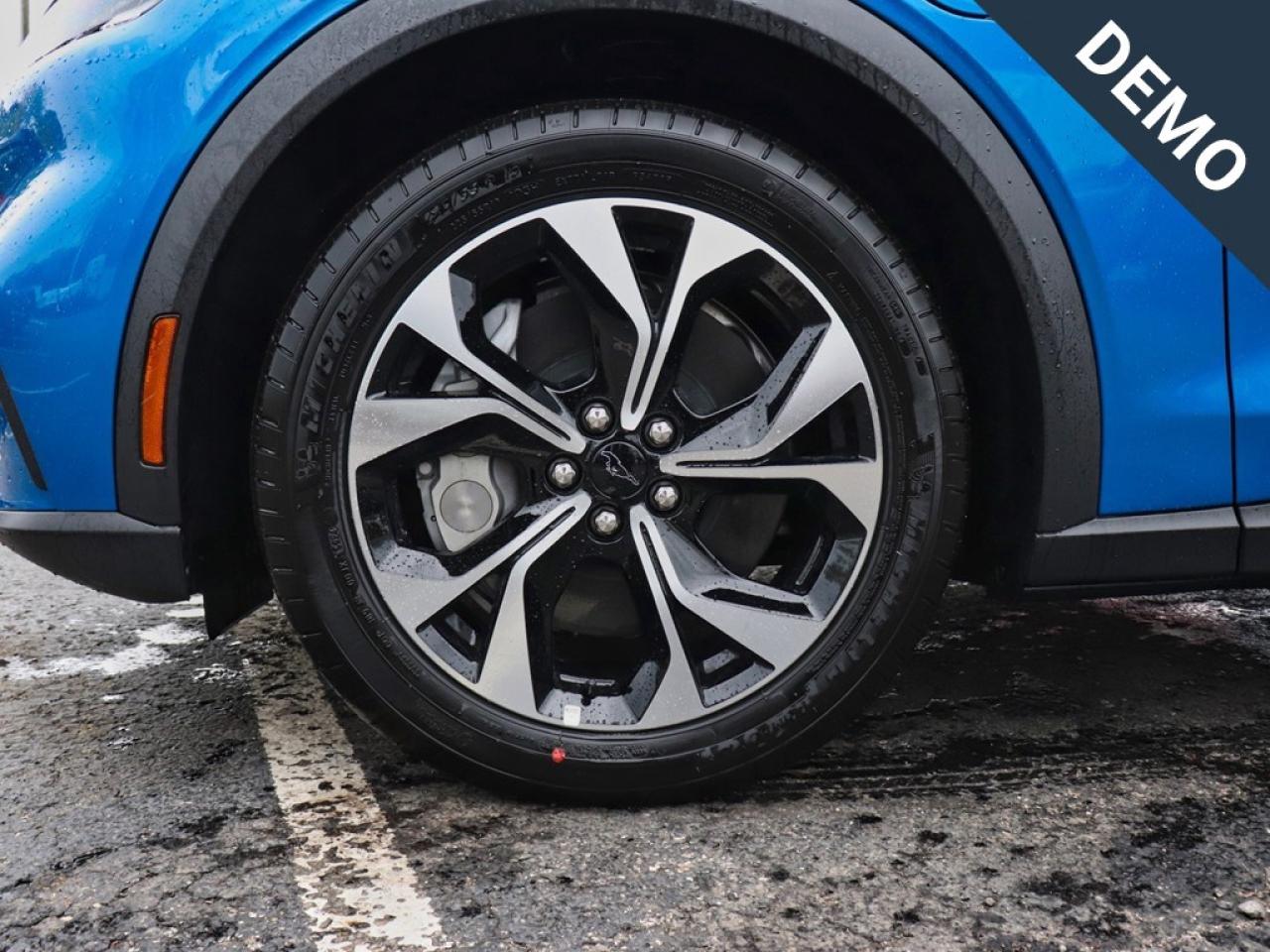 2025 Ford Mustang Mach-E Select | AWD | EXT BAT | COMF PKG | MB PWR CORD Photo