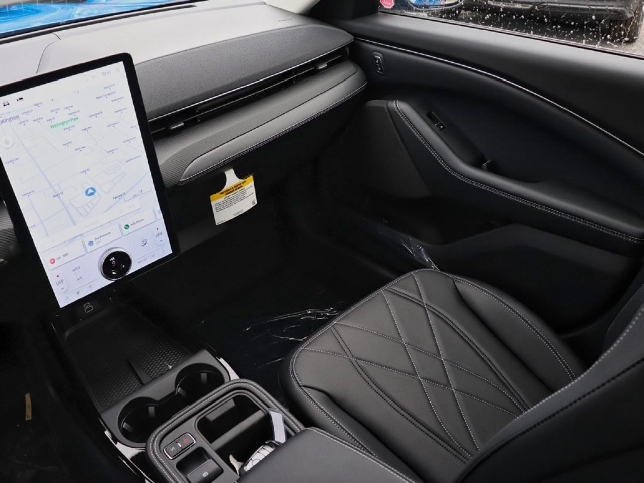 2025 Ford Mustang Mach-E Select | AWD | EXT BAT | COMF PKG | MB PWR CORD Photo