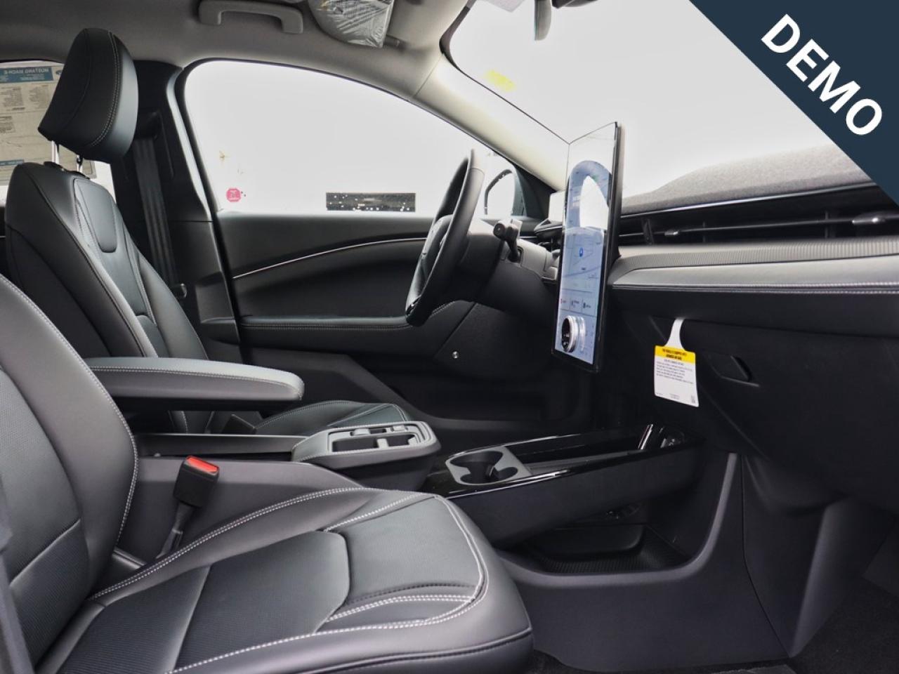 2025 Ford Mustang Mach-E Premium | AWD | EXT BAT | GLASS ROOF | MB PWR CORD Photo