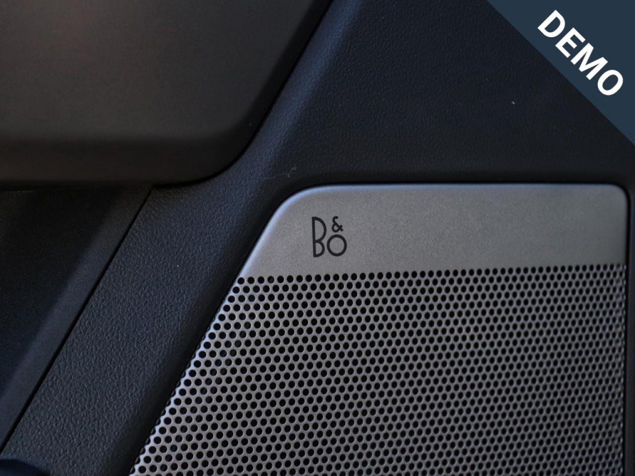 2025 Ford F-150 XLT | 4X4 | 2.7L | 303A | BLK PK PLS | ROOF | 20s Photo